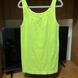 Nikibiki seamless sports premium tank top. Neon yellow. Size M/L BNWOT